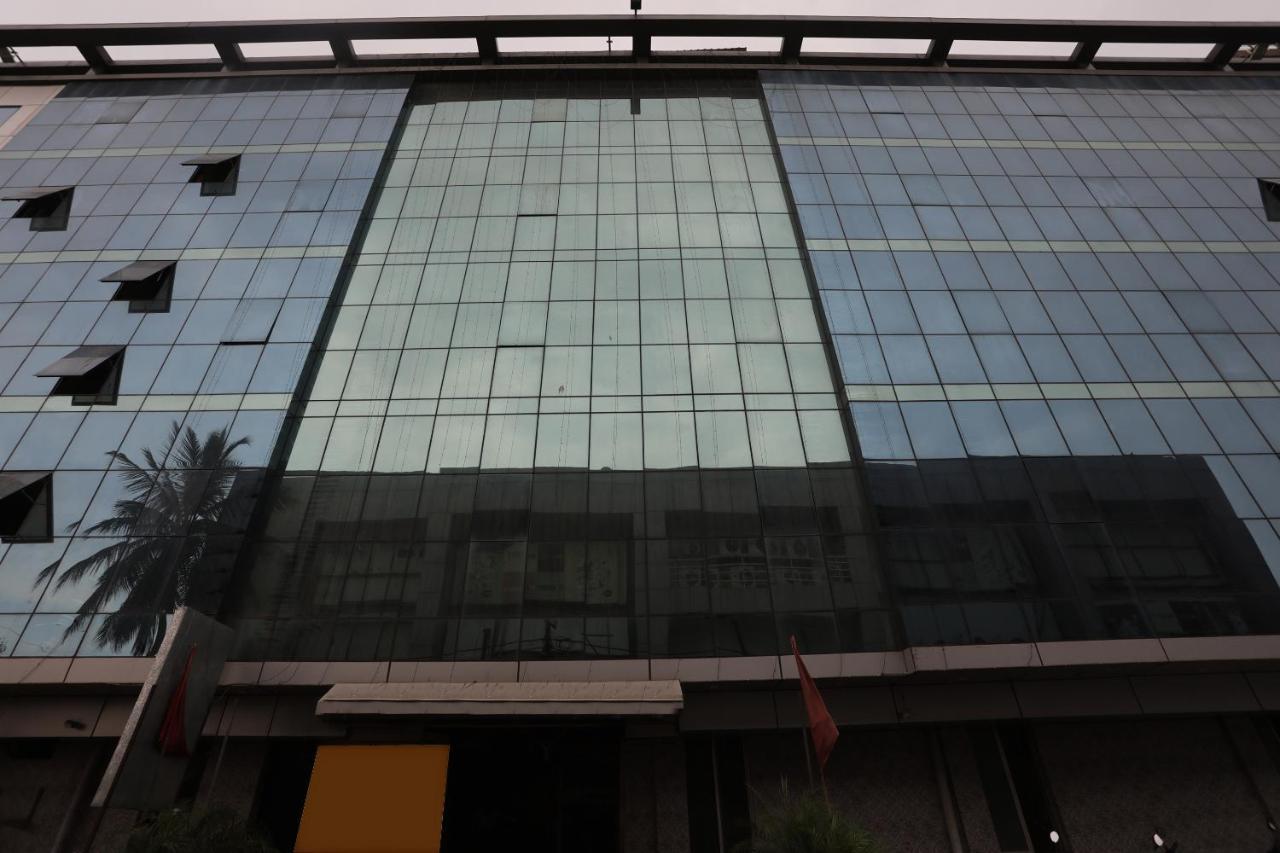 Oyo 4065 Hotel Richi Bhubaneswar Exterior foto