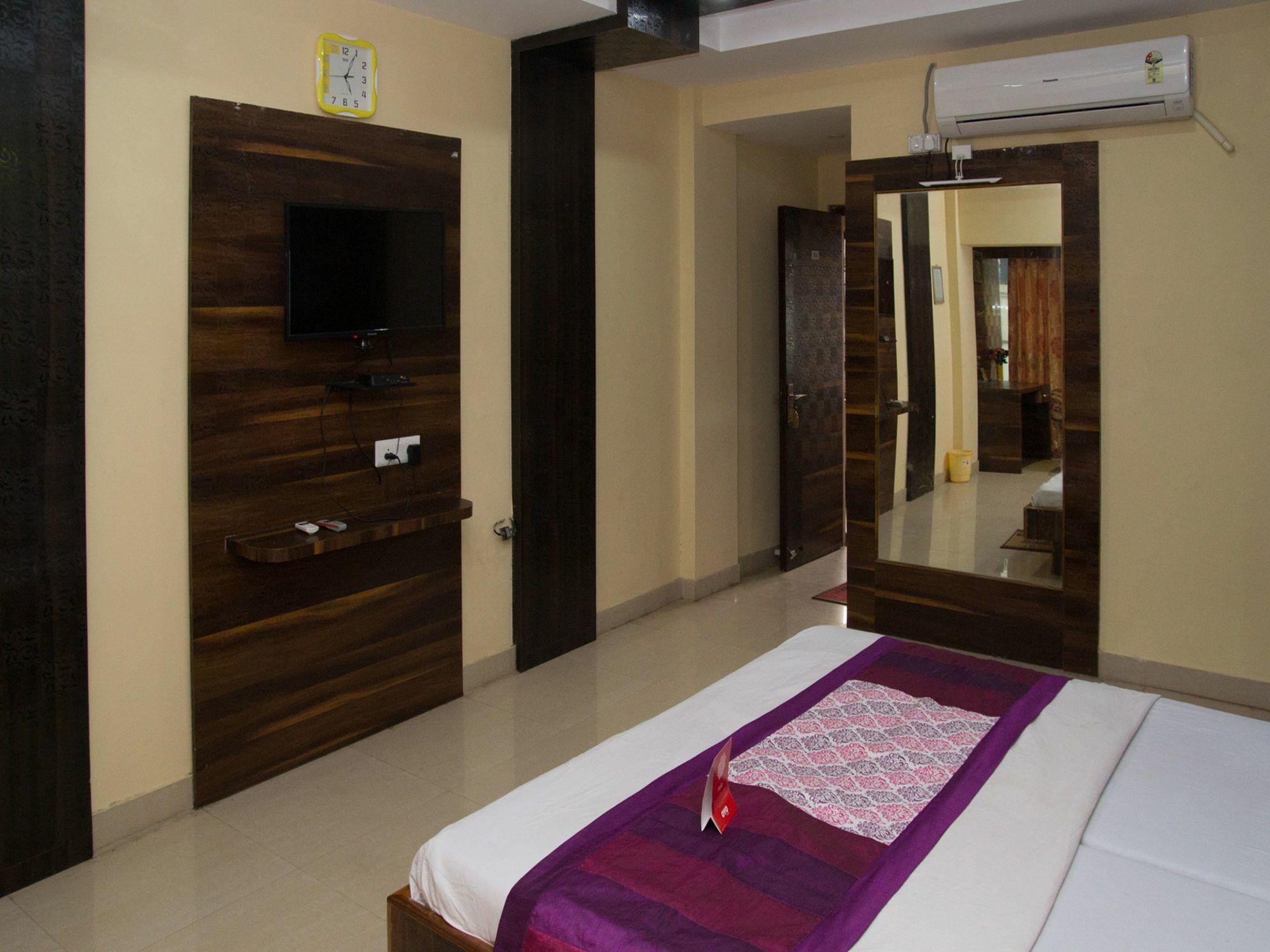 Oyo 4065 Hotel Richi Bhubaneswar Exterior foto